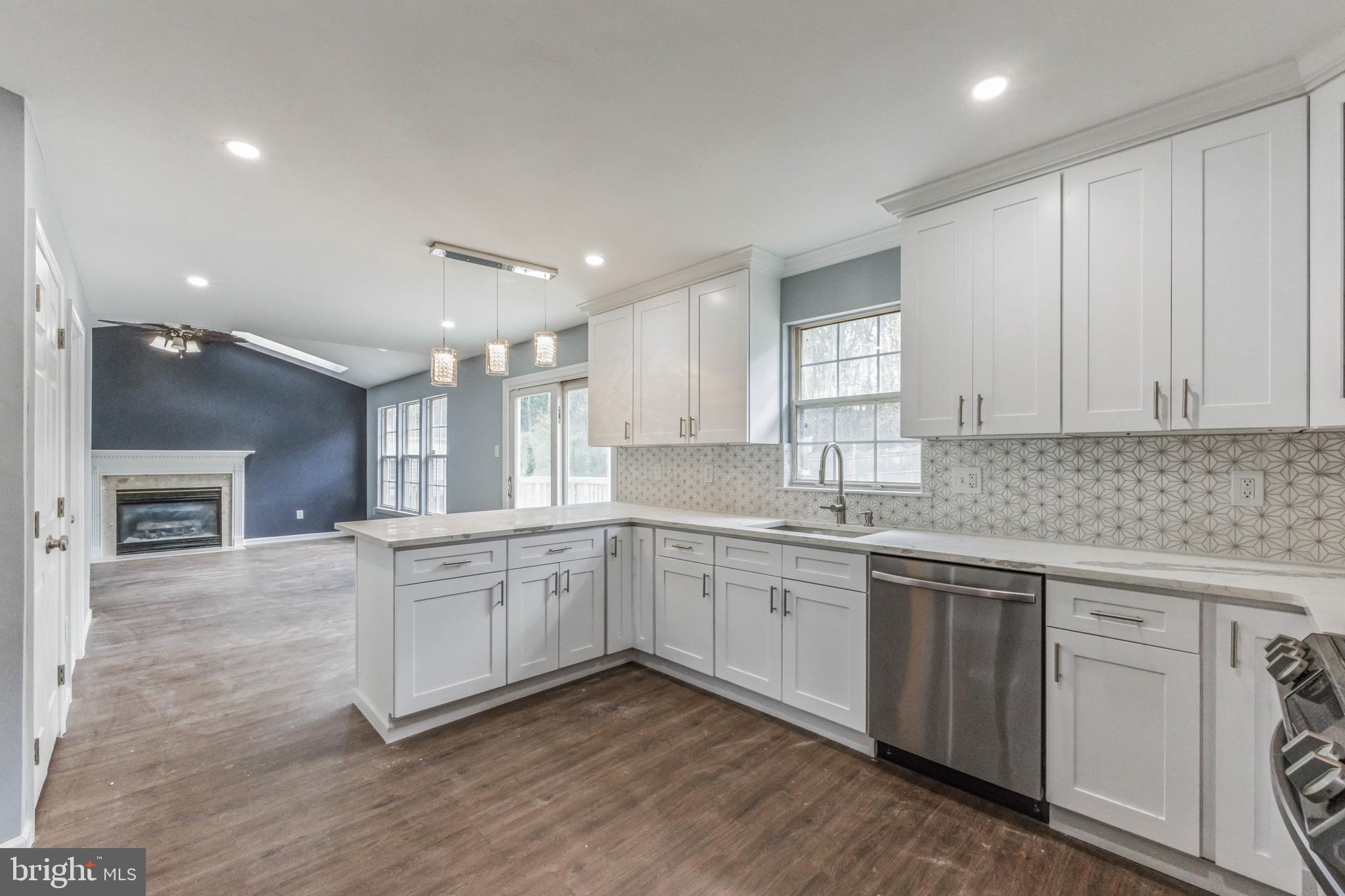 18 Raintree Drive Sicklerville, NJ 08081 - Photo 12 of 33