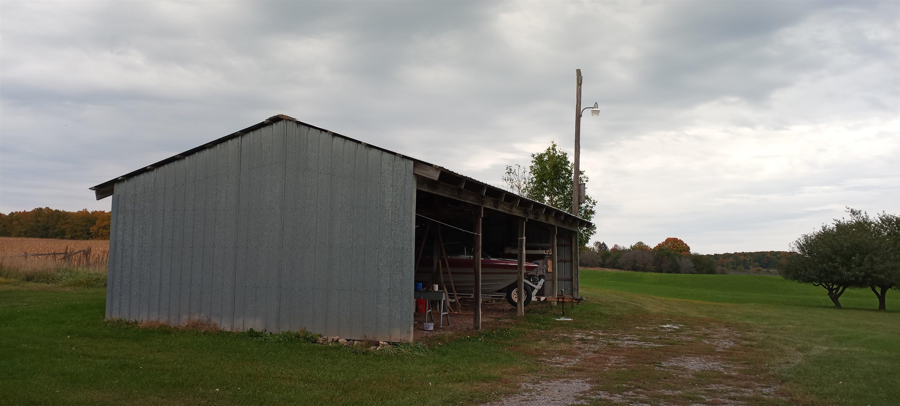 1787 King Road Harrisville, MI 48740 - Photo 3 of 5 1906103-2.JPG