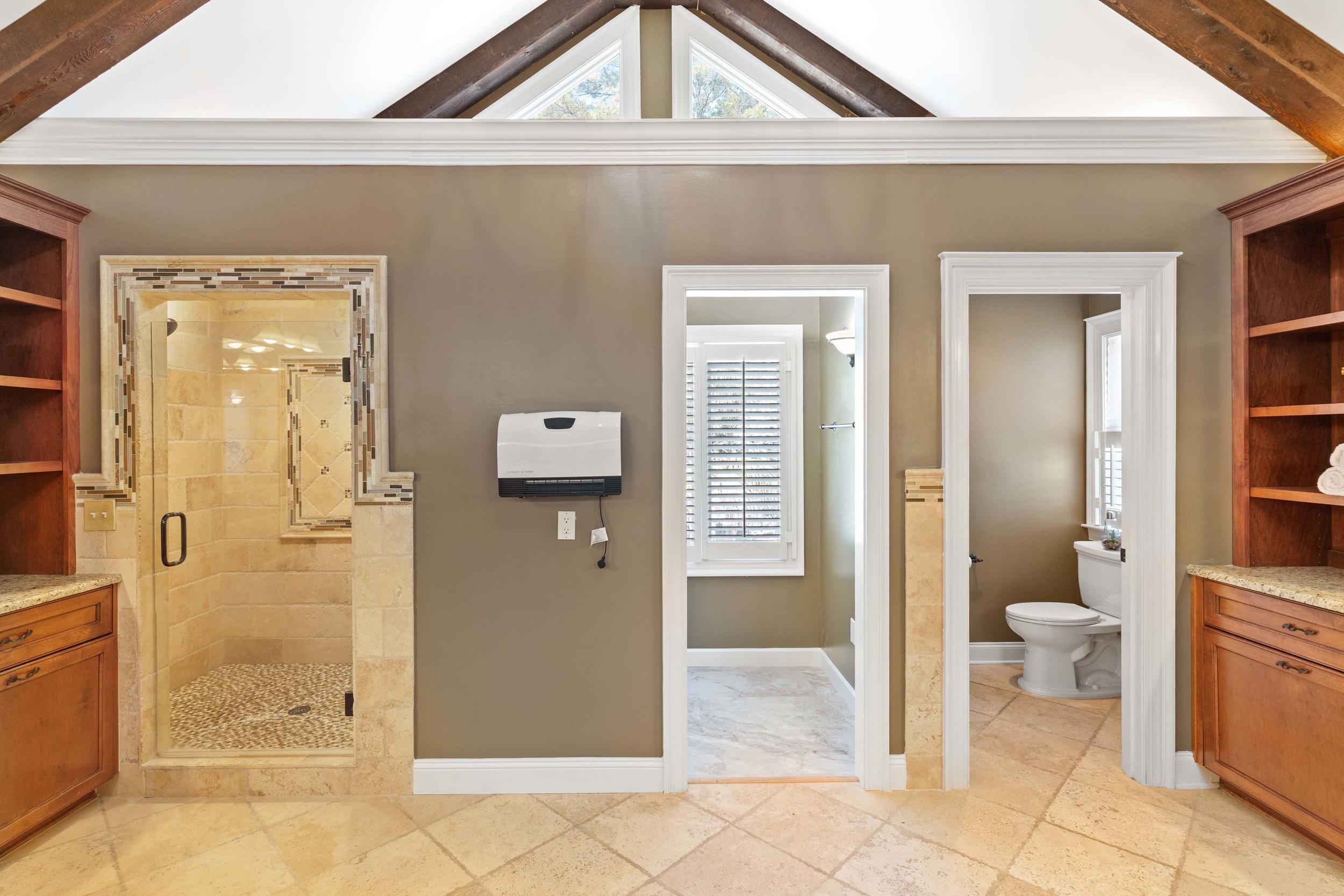 211 Ronda Court Grovetown, GA 30813 - Photo 28 of 62 Primary bath