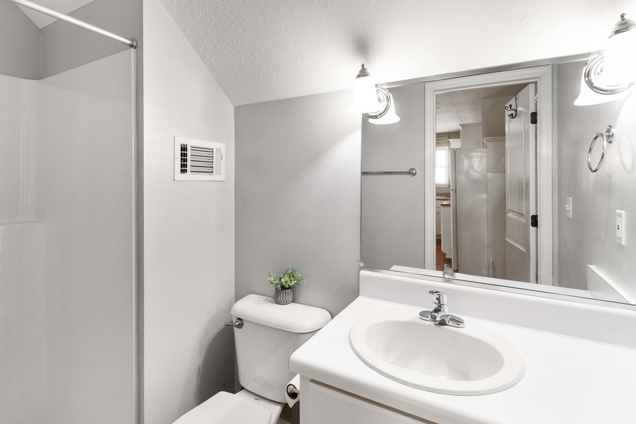 211 Ronda Court Grovetown, GA 30813 - Photo 38 of 62 Bathroom