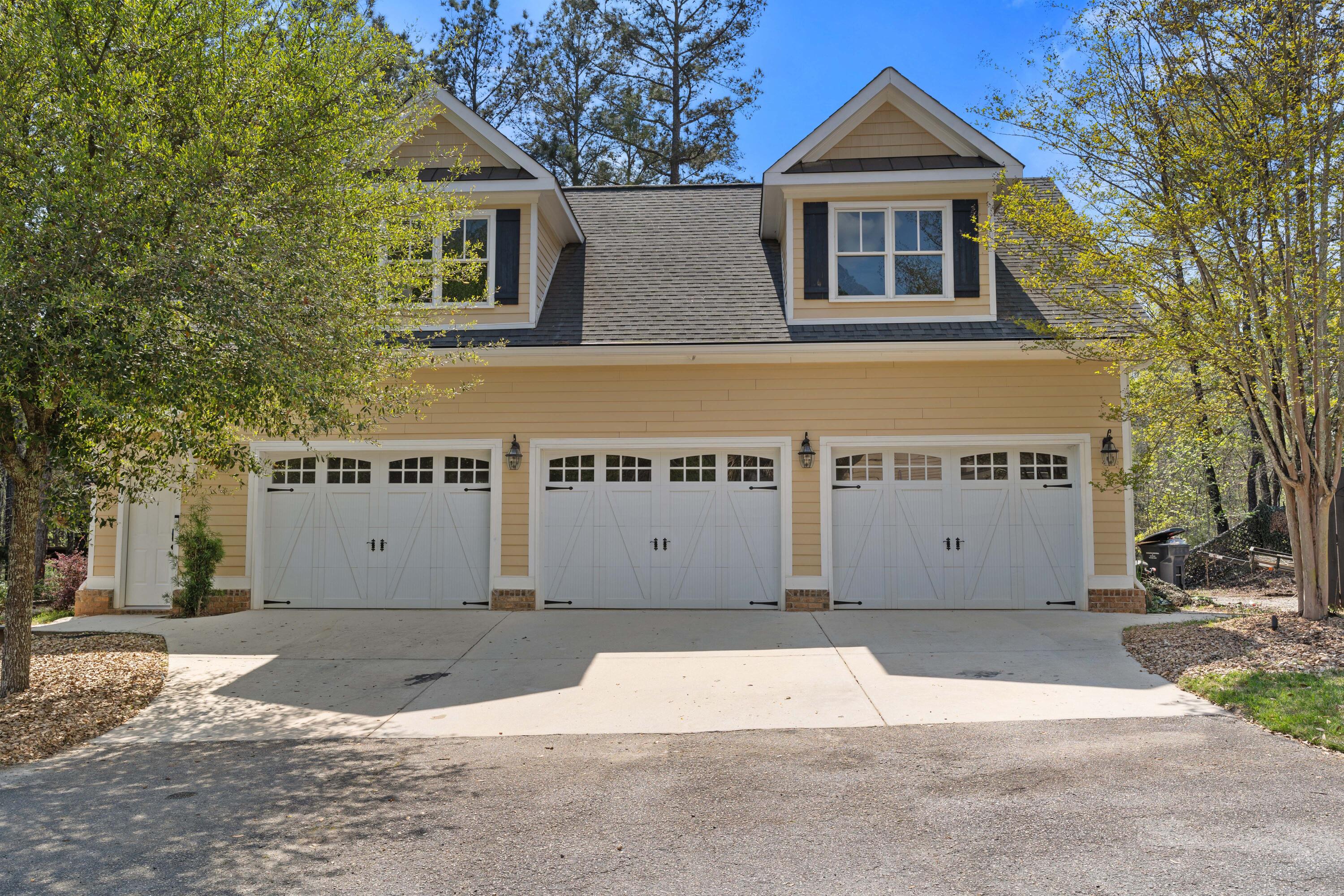 211 Ronda Court Grovetown, GA 30813 - Photo 40 of 62 Three car garage