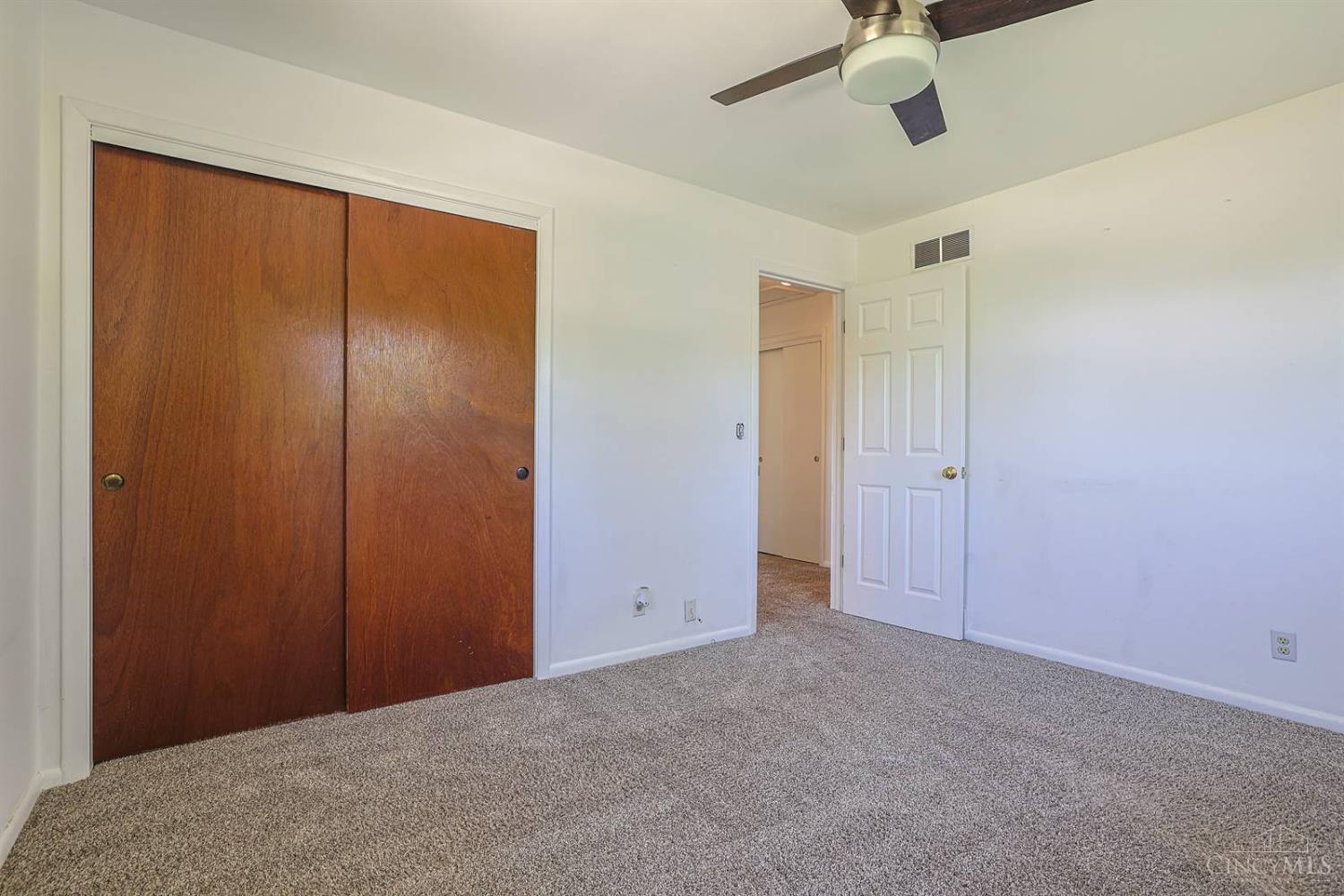 7266 Dimmick Road West Chester, OH 45069 - Photo 19 of 41