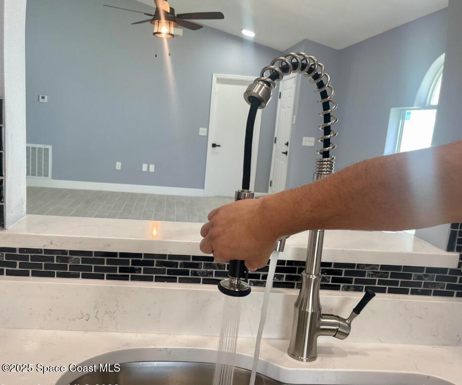 2226 Redwood Circle Palm Bay, FL 32905 - Photo 13 of 27