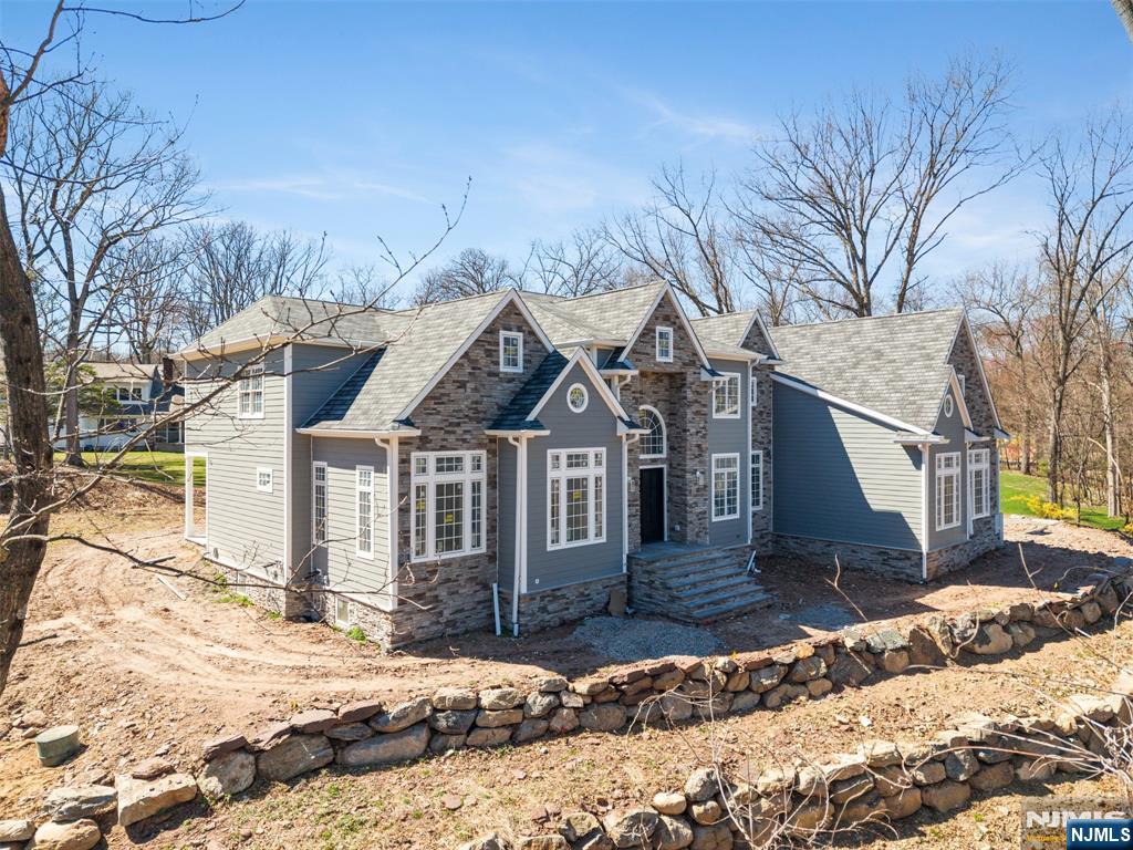 249 Terrace Road Franklin Lakes, NJ 07417 - Photo 3 of 21