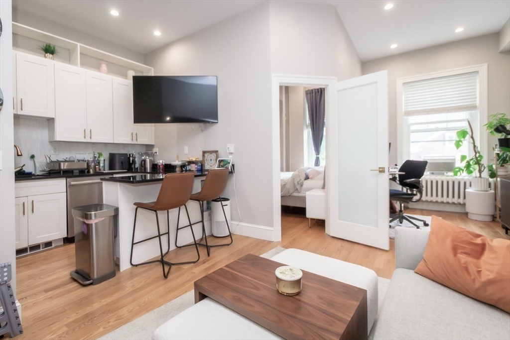 354 North Main Street, Unit 213 Andover, MA 01810 - Photo 5 of 21