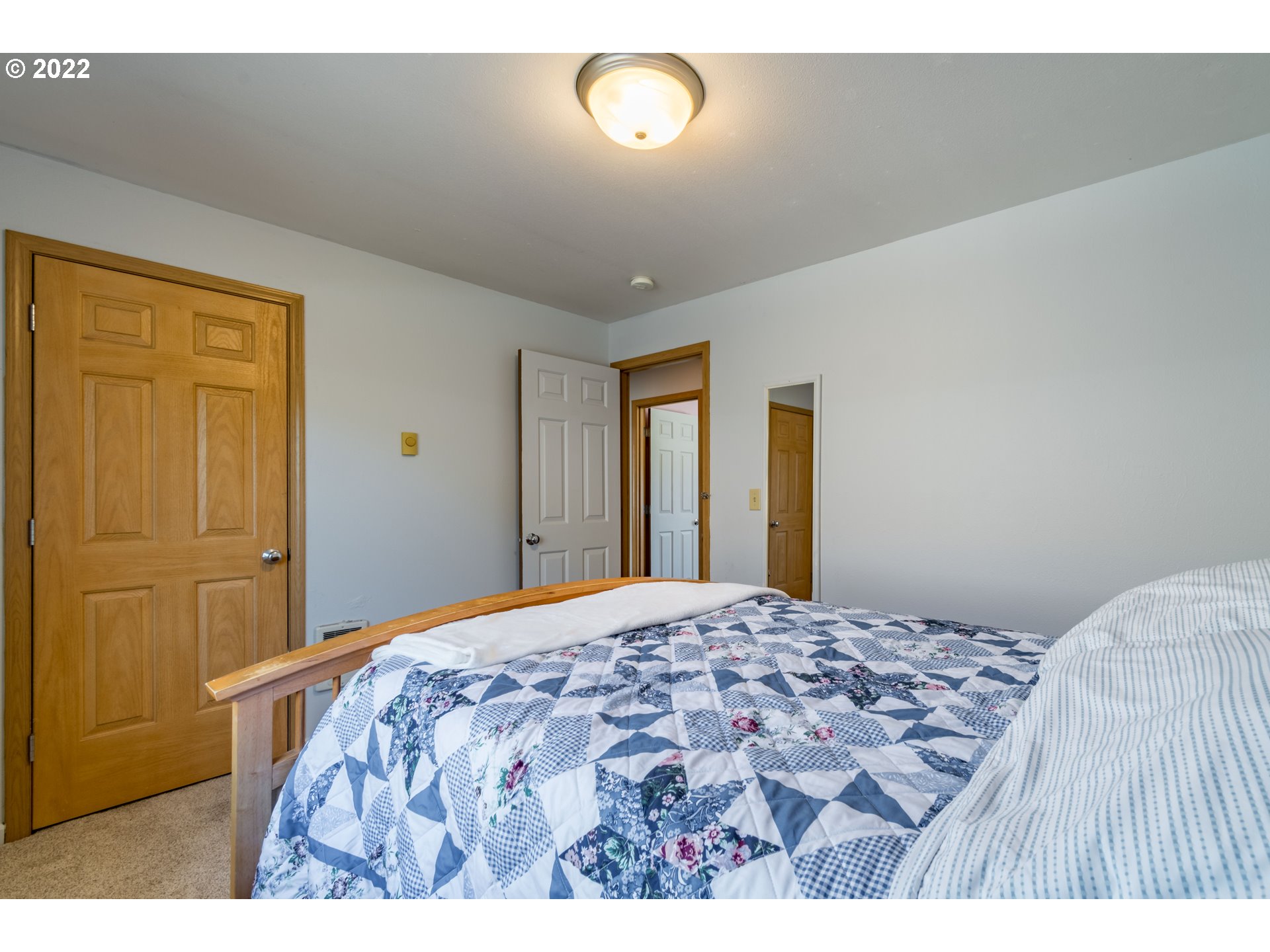 1944 Anthony Way Eugene, OR 97404 - Photo 18 of 28