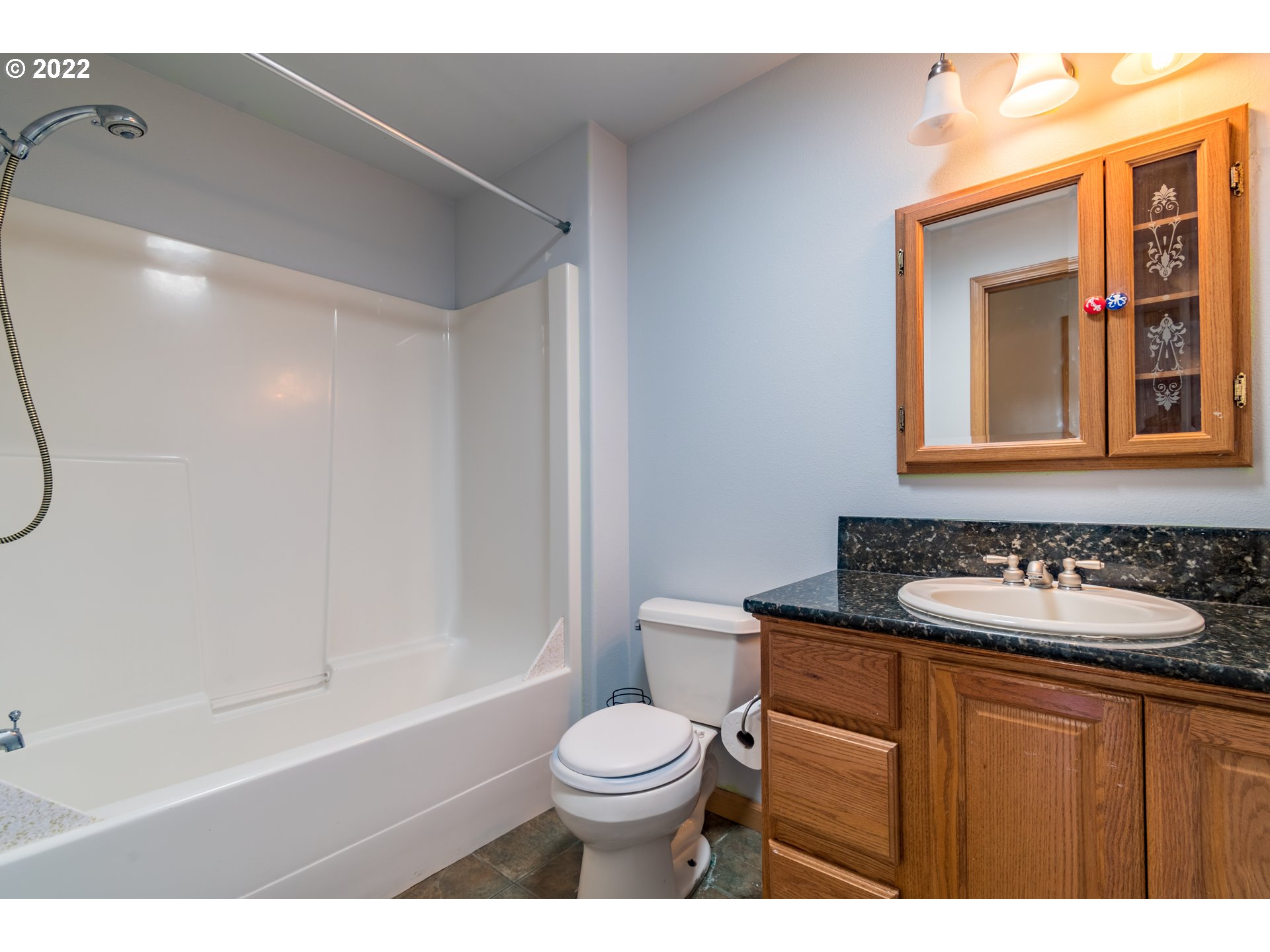1944 Anthony Way Eugene, OR 97404 - Photo 20 of 28