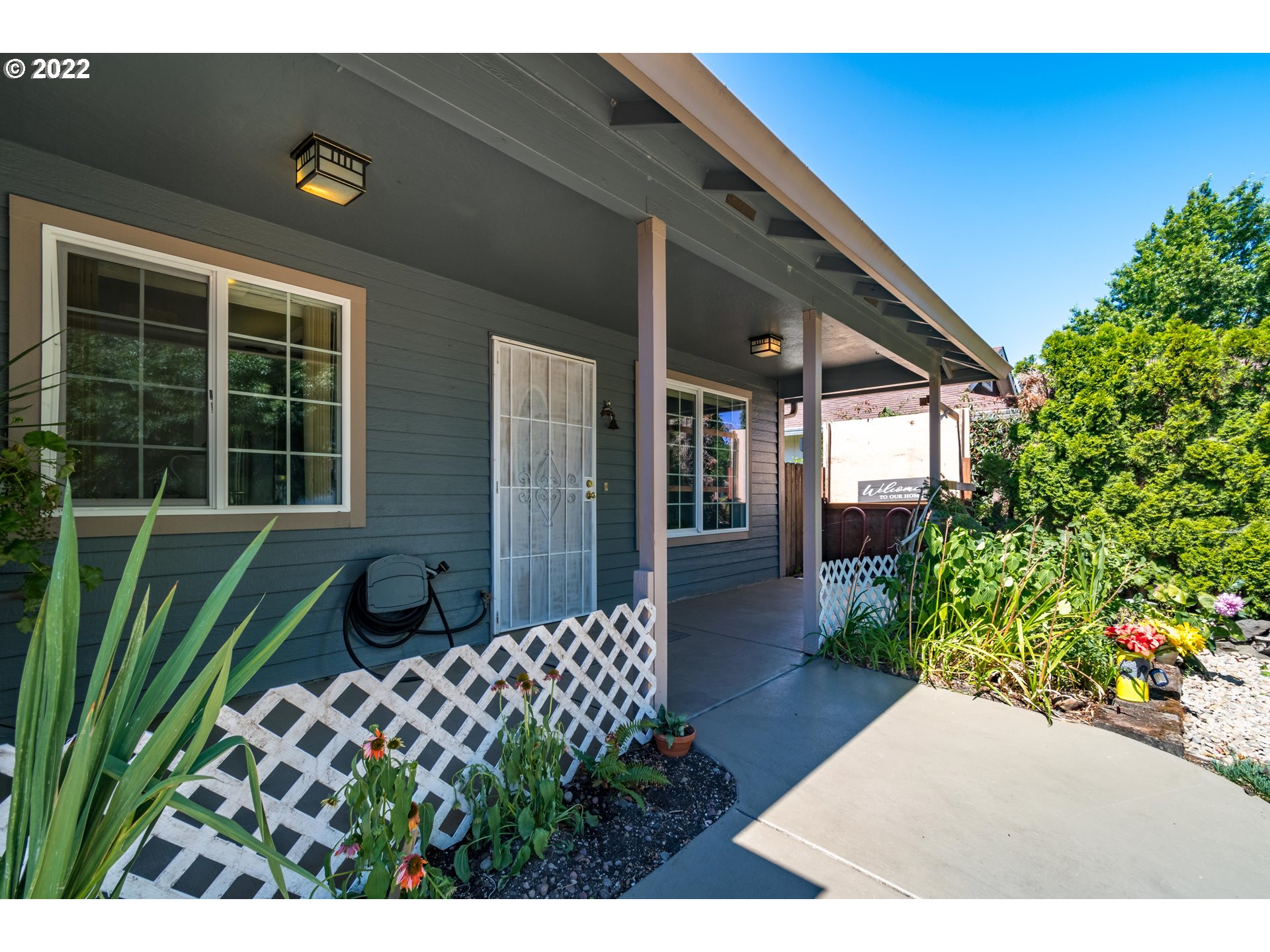 1944 Anthony Way Eugene, OR 97404 - Photo 27 of 28