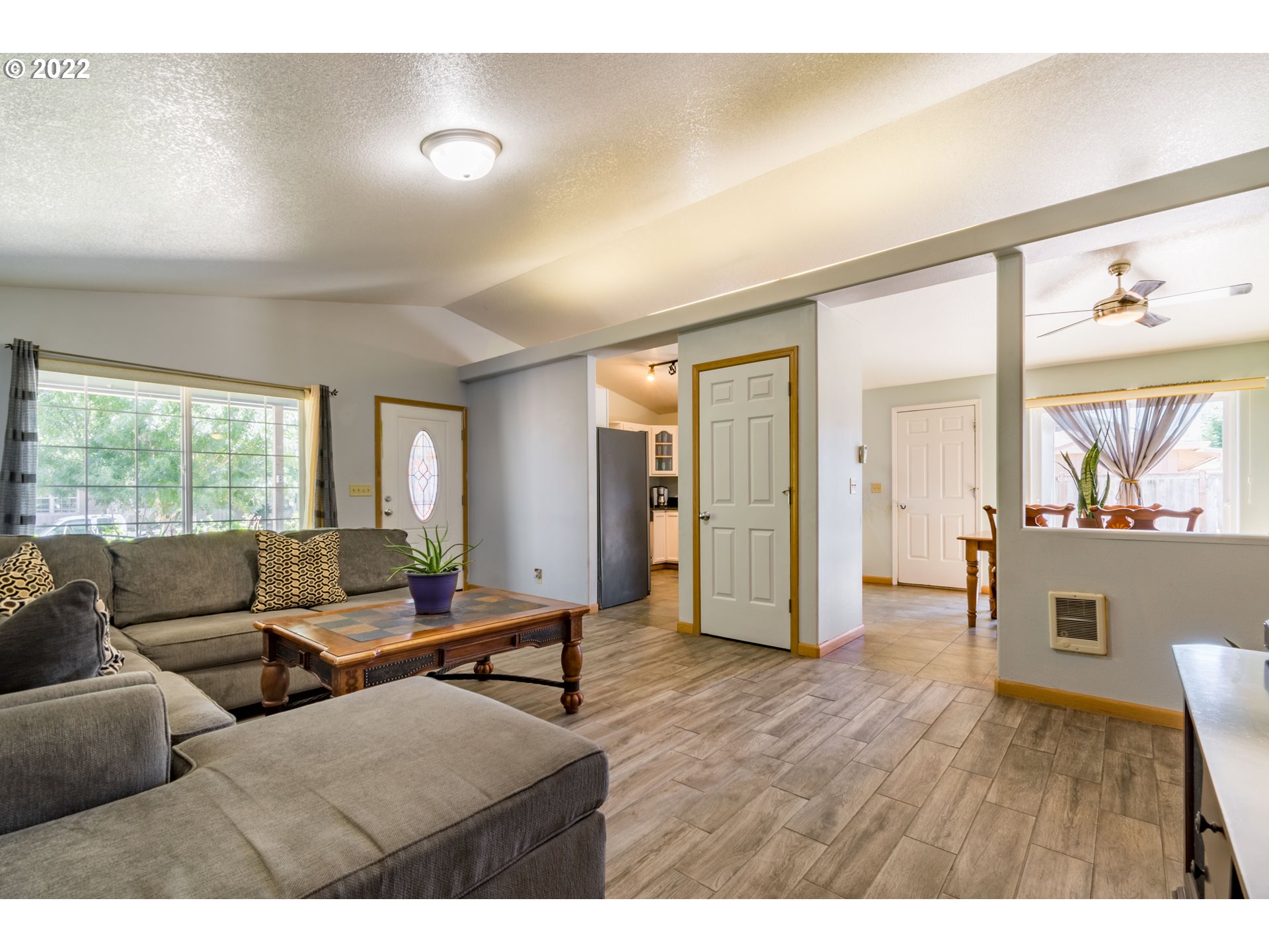 1944 Anthony Way Eugene, OR 97404 - Photo 7 of 28