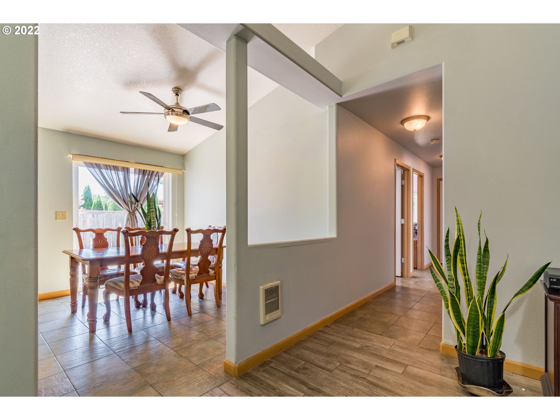 1944 Anthony Way Eugene, OR 97404 - Photo 8 of 28