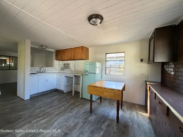 $1,250 | 384 Glenerie Boulevard, Saugerties, NY 12477