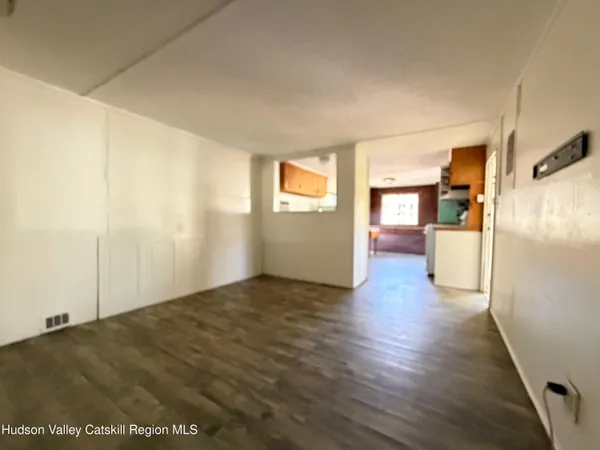 $1,250 | 384 Glenerie Boulevard, Saugerties, NY 12477