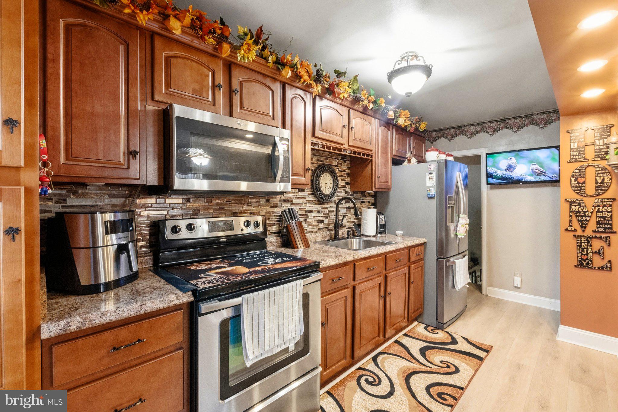 701 Marwood Road Philadelphia, PA 19120 - Photo 9 of 27 Gallery Image 9