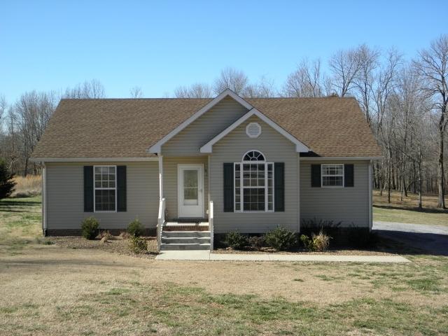 417 Blackey Bandy Road Bethpage, TN 37022 - Photo 1 of 20 Newer, lower maintenance home on 1.23 acres in country setting.