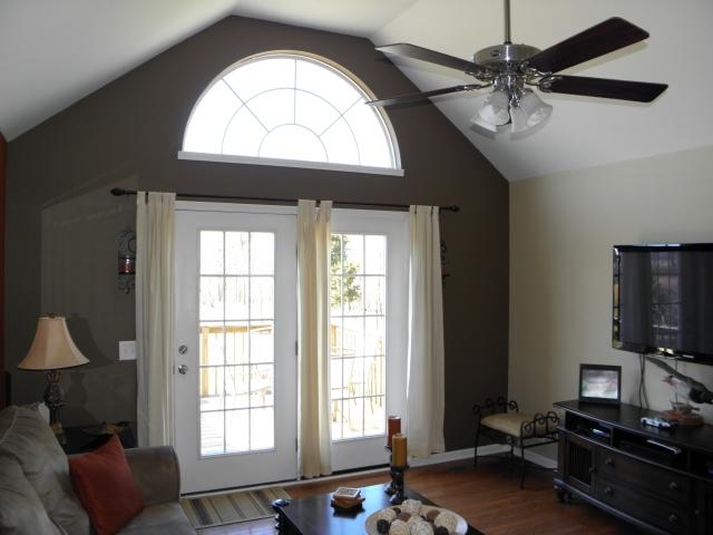 417 Blackey Bandy Road Bethpage, TN 37022 - Photo 9 of 20 Spacious great room with french doors leading to deck.