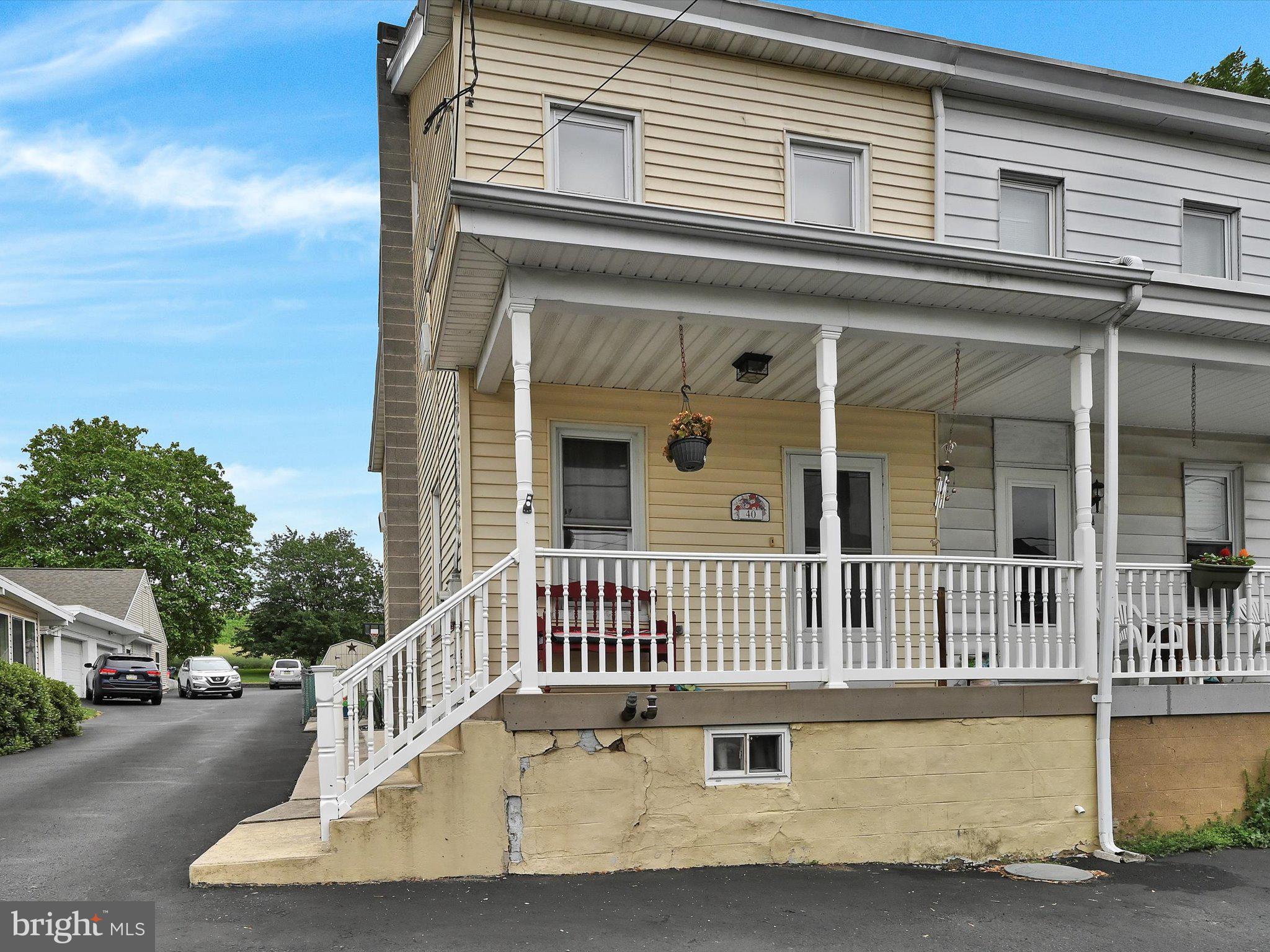 40 West Adamsdale Road Schuylkill Haven, PA 17972 - Photo 2 of 33