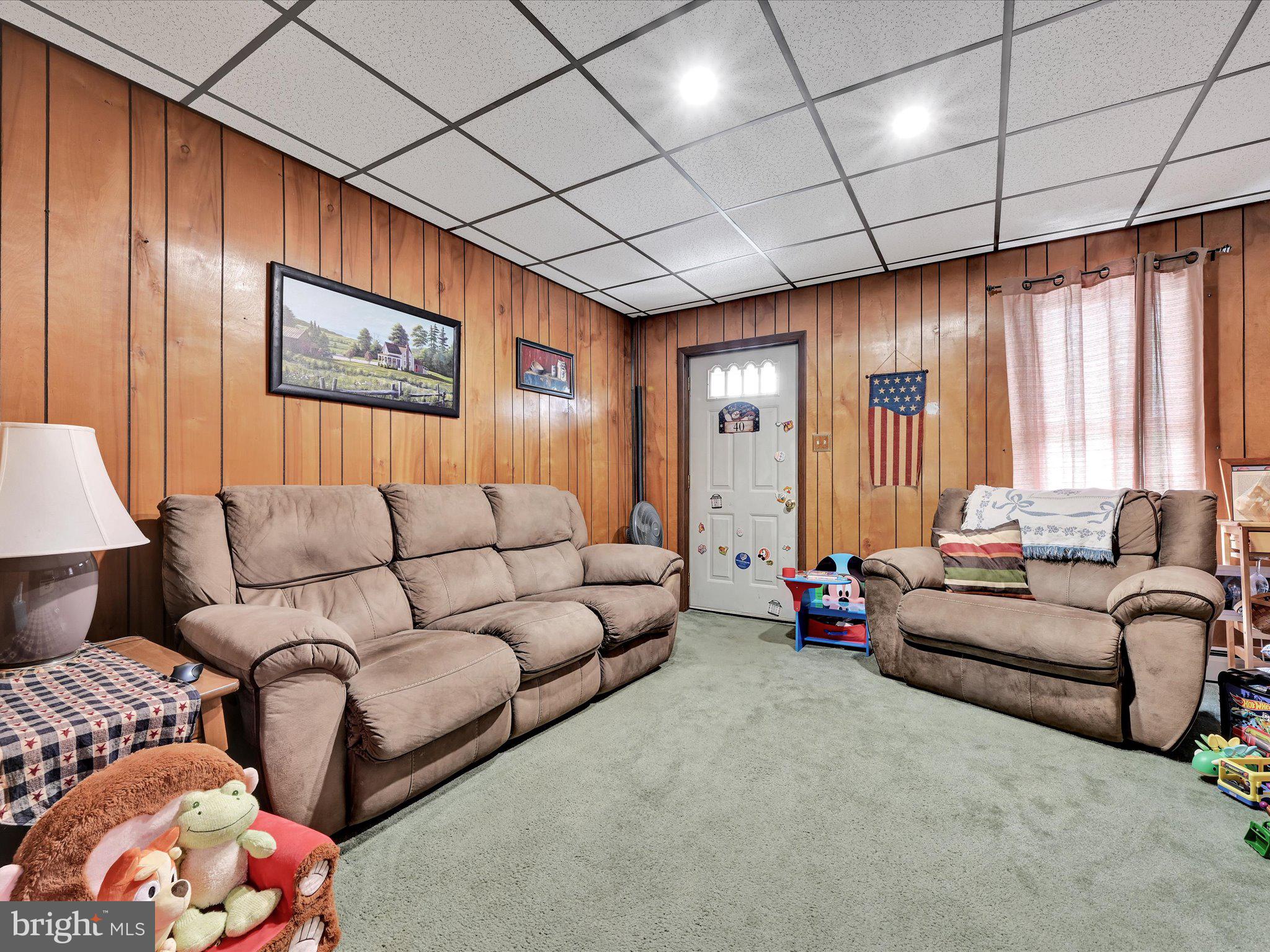 40 West Adamsdale Road Schuylkill Haven, PA 17972 - Photo 4 of 33