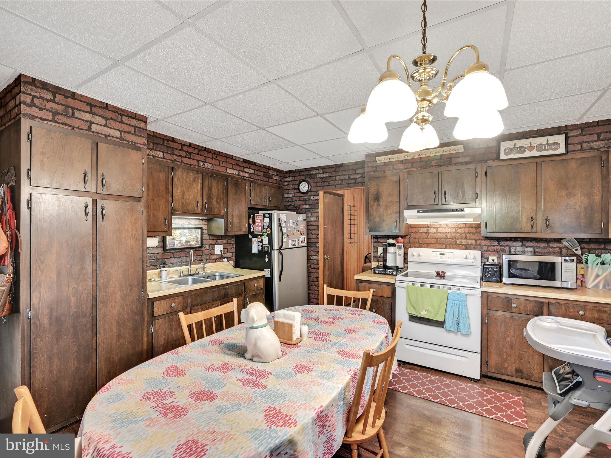 40 West Adamsdale Road Schuylkill Haven, PA 17972 - Photo 10 of 33