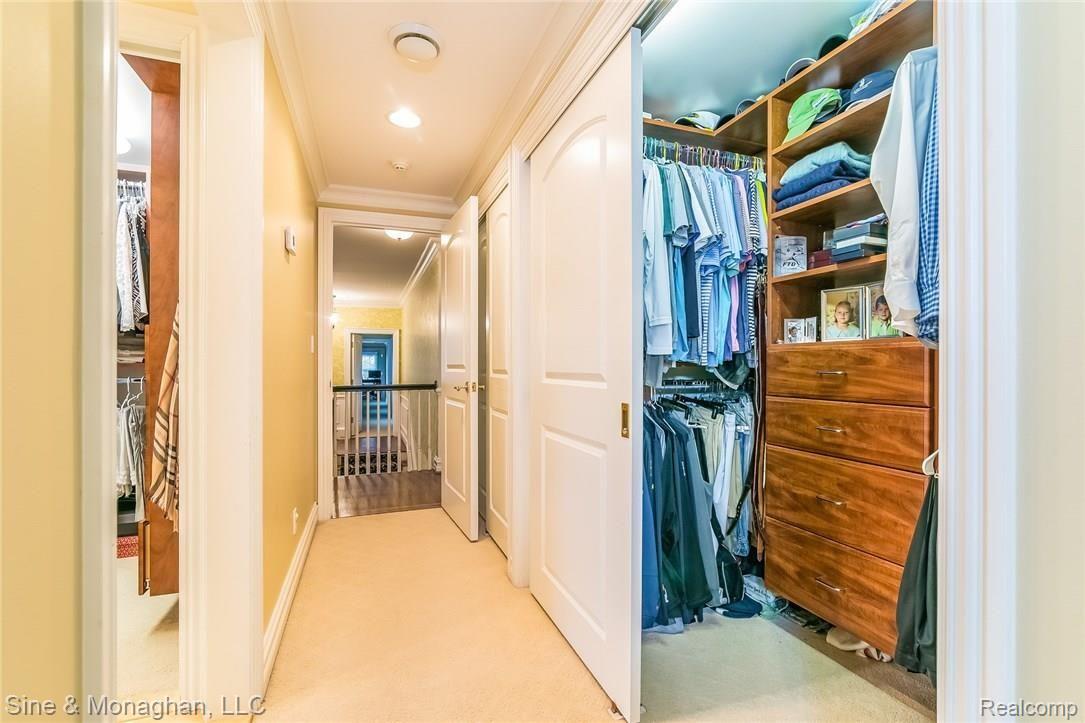 272 Ridge Road Grosse Pointe, MI 48236 - Photo 28 of 53 031-5503022-medium.jpg