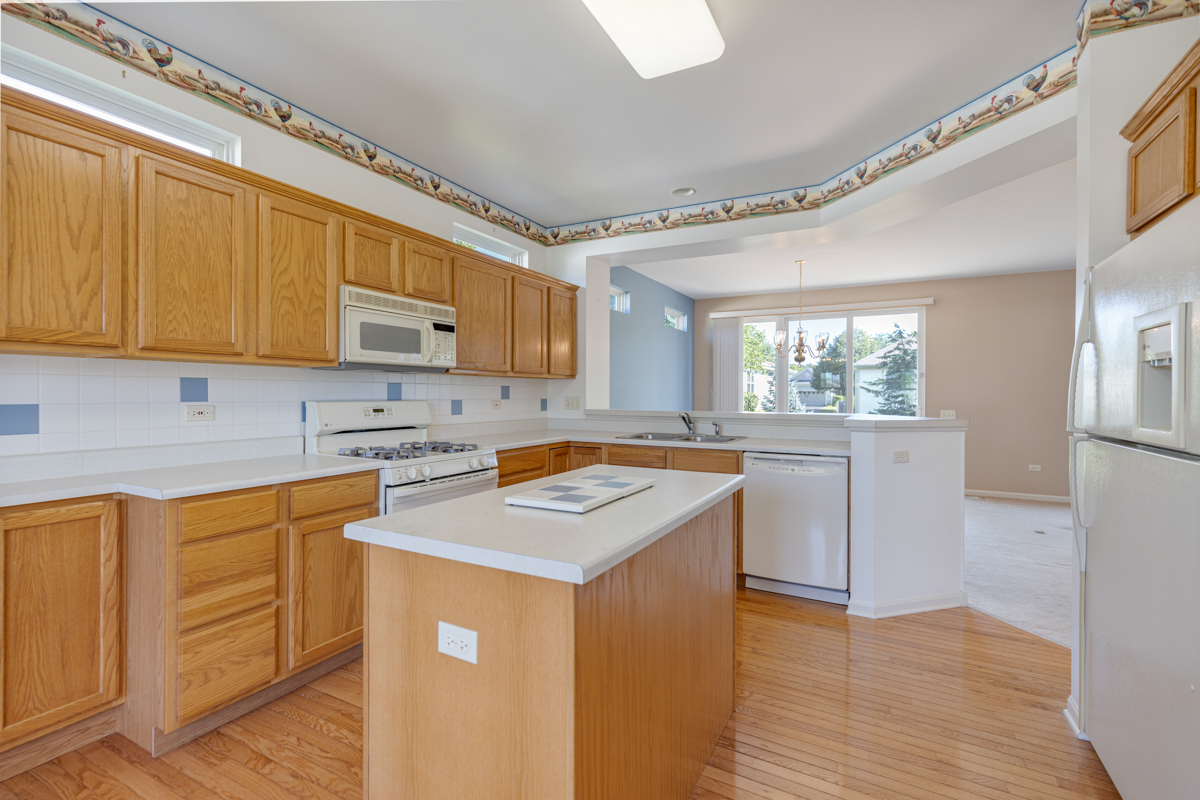 13135 Drendel Road Huntley, IL 60142 - Photo 11 of 27 Gallery Image 11