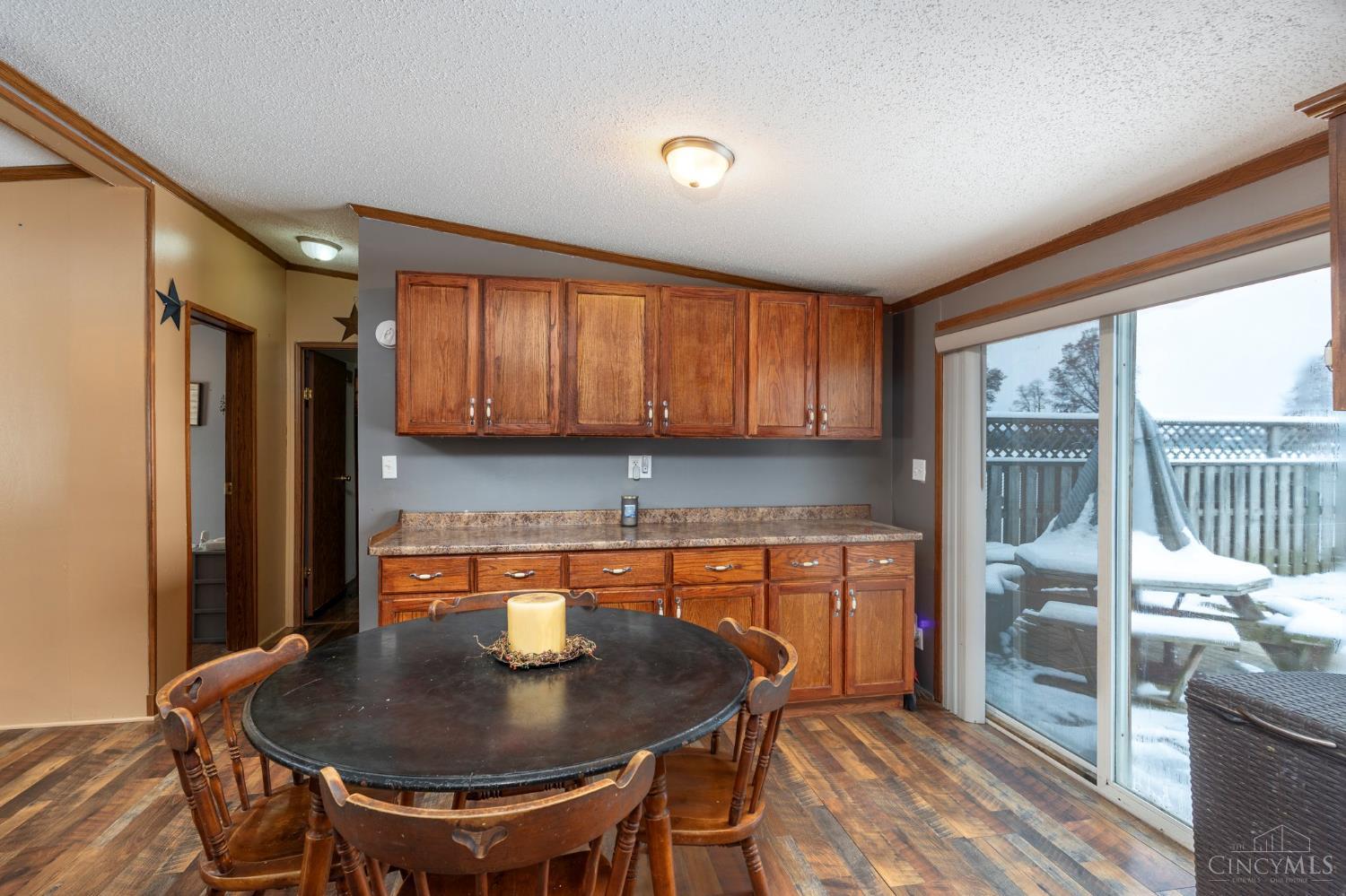 8761 Quarry Road Hillsboro, OH 45133 - Photo 13 of 31 Gallery Image 13