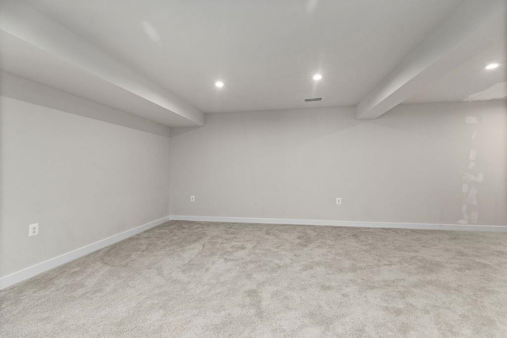 3725 Roxburgh Street Harrisonburg, VA 22801 - Photo 35 of 60 Gallery Image 35