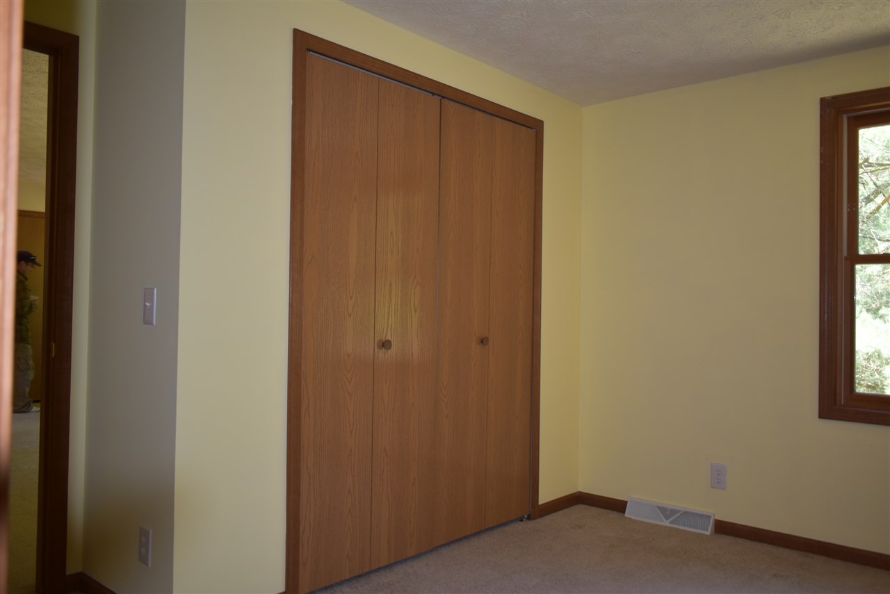 2664 Gonder Road Interlochen, MI 49643 - Photo 16 of 45 1839453-15.JPG