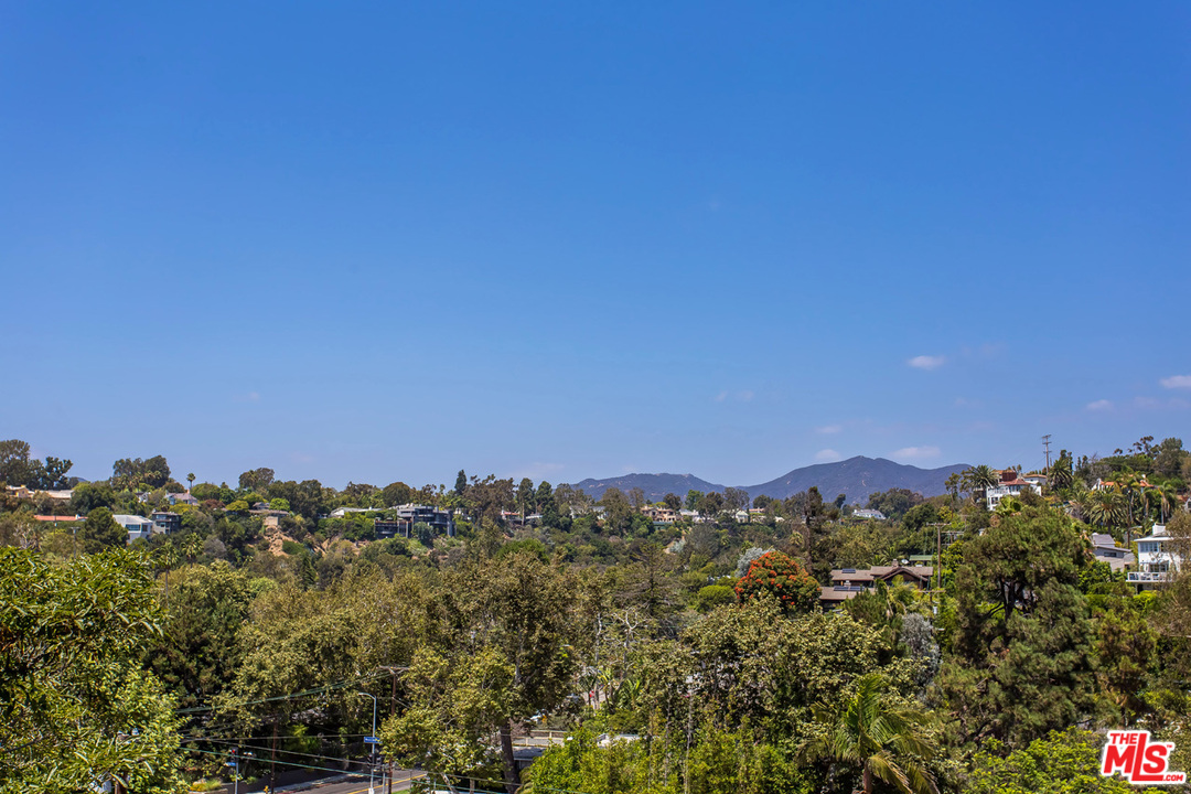 267 Mabery Road Santa Monica, CA 90402 - Photo 14 of 15 Gallery Image 14