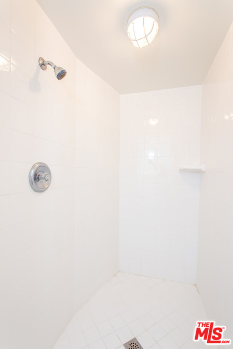 267 Mabery Road Santa Monica, CA 90402 - Photo 6 of 15 Gallery Image 6