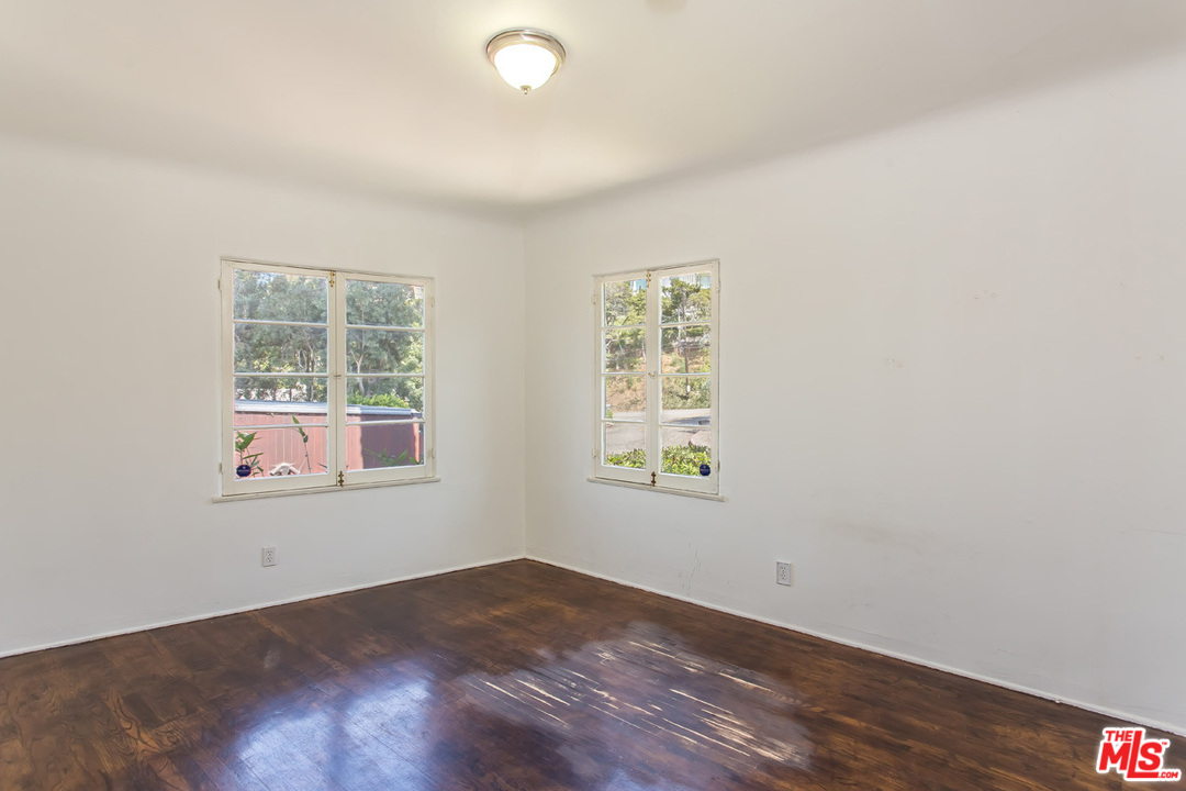 267 Mabery Road Santa Monica, CA 90402 - Photo 10 of 15 Gallery Image 10