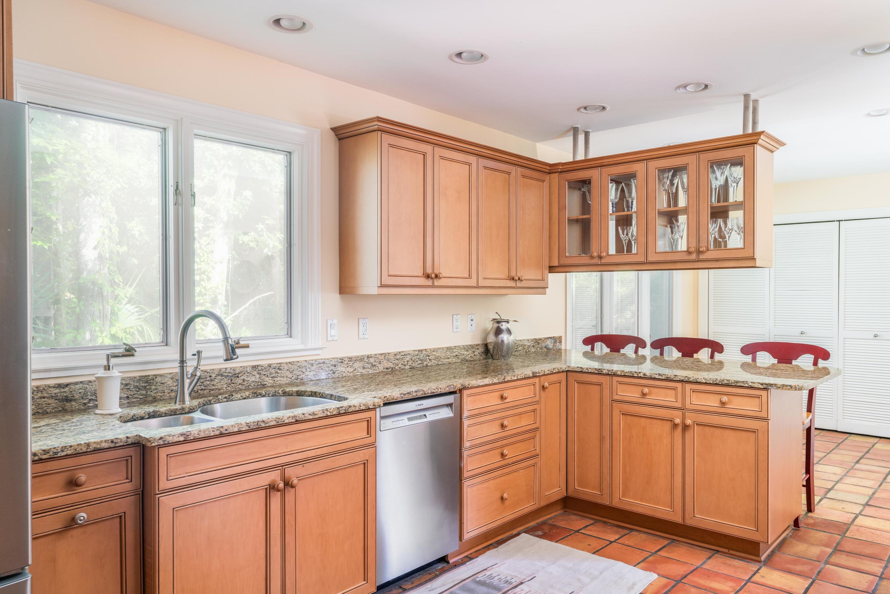 304 Surfsong Road Kiawah Island, SC 29455 - Photo 14 of 42 DSC03463-Edit