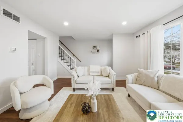 $352,900 | 1241 2nd Avenue, Hellertown, PA 18055