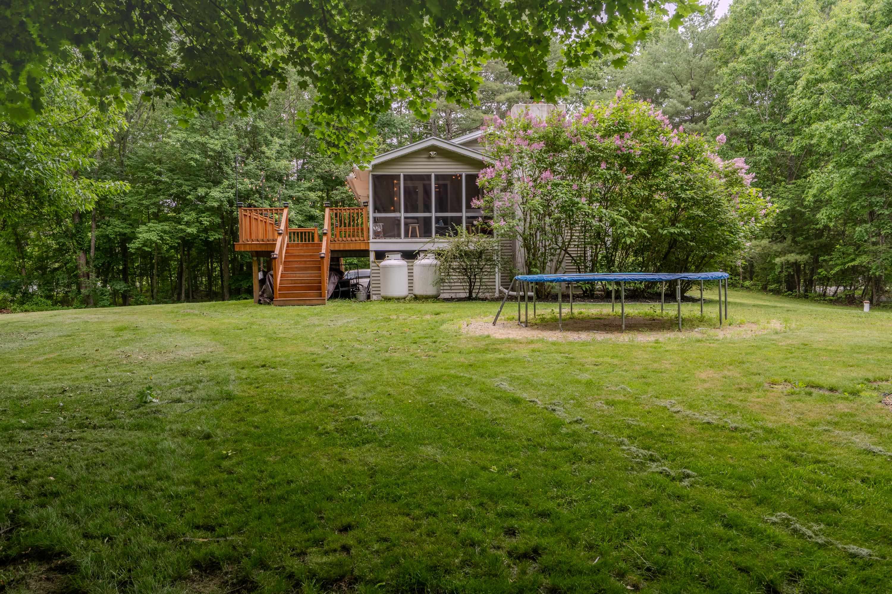 75 Piscataqua Road Durham, NH 03824 - Photo 3 of 43