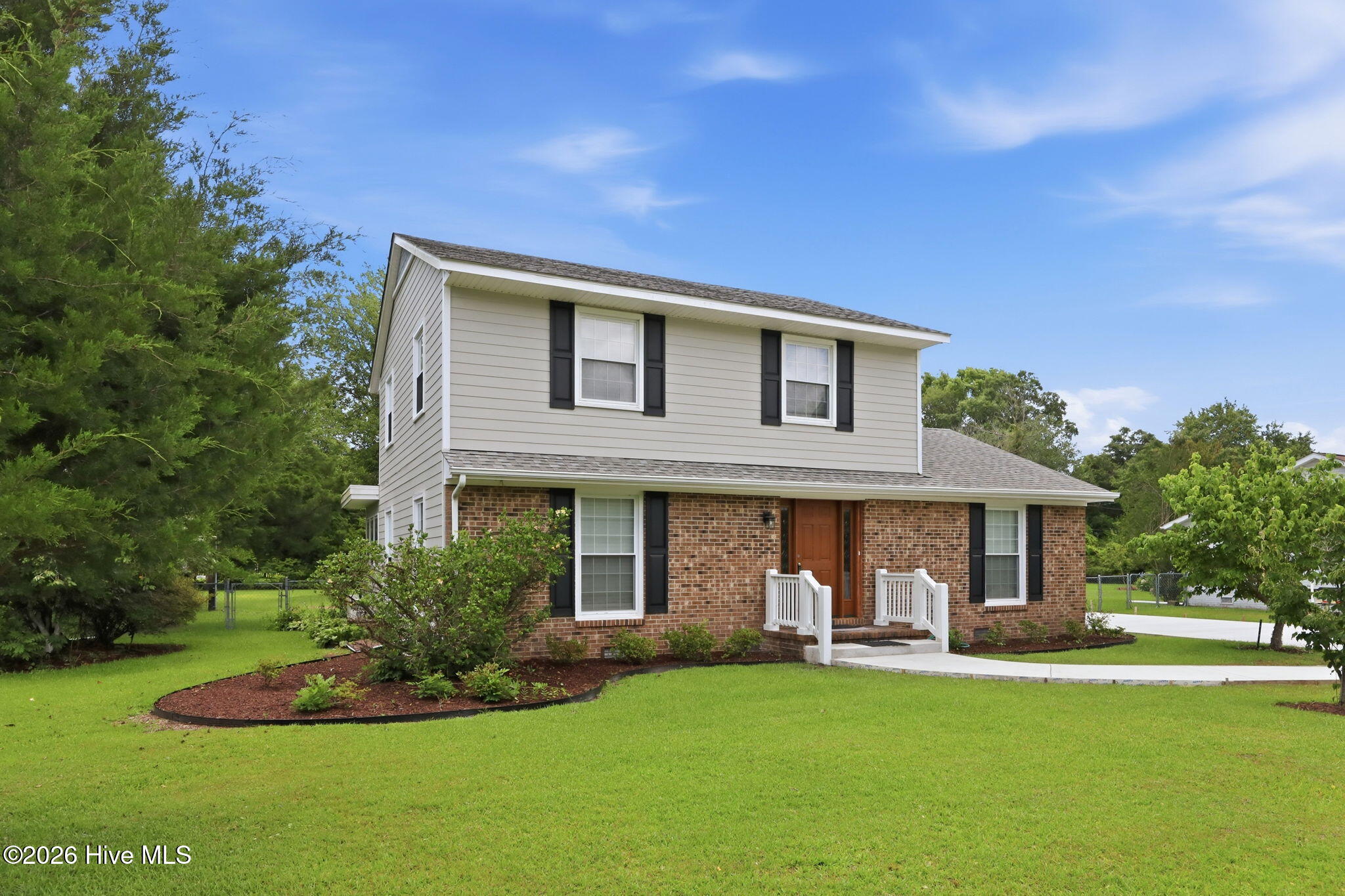 700 Robin Road Morehead City, NC 28557 - Photo 41 of 41 Front view