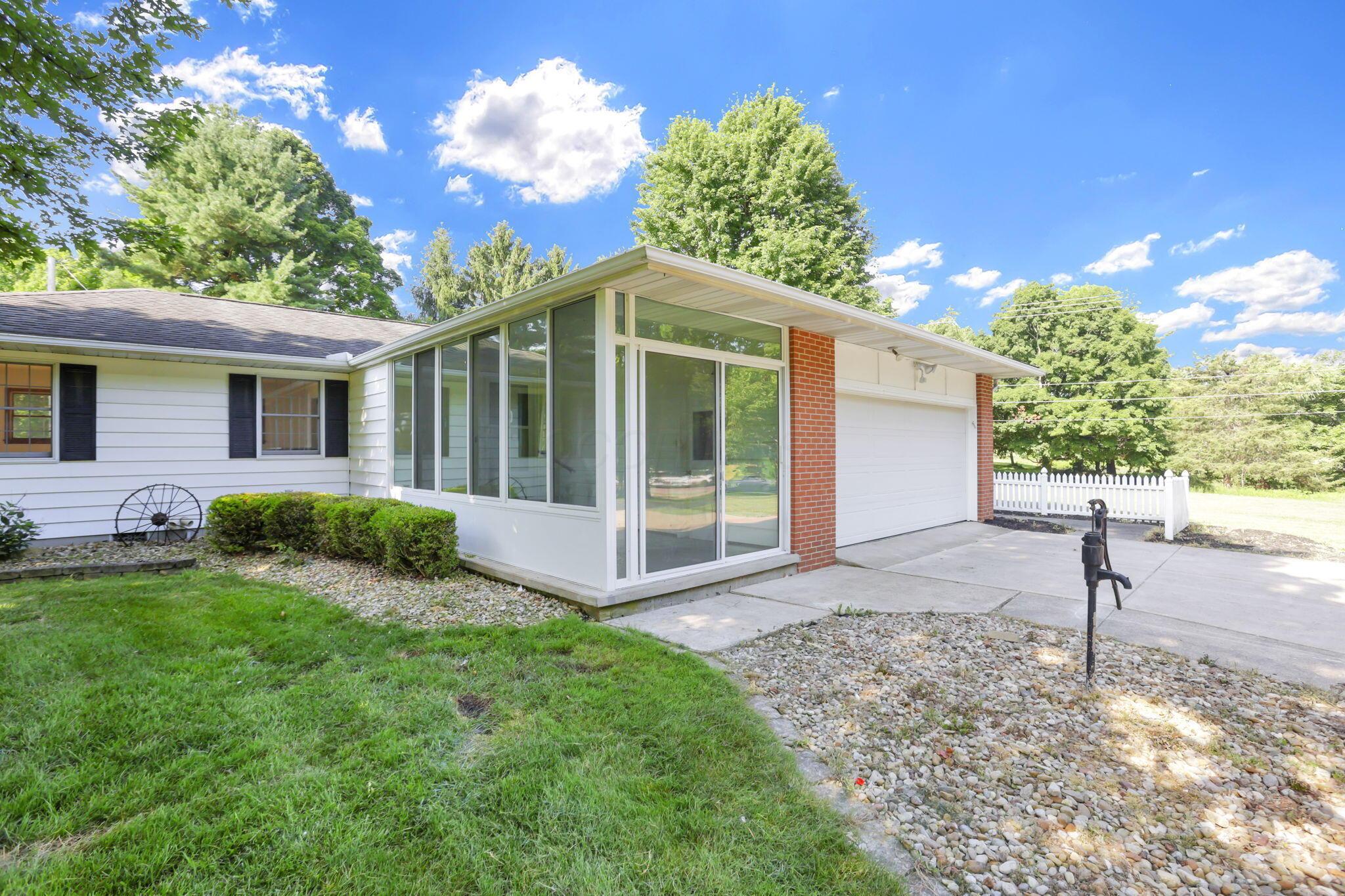 274 North Galena Road Sunbury, OH 43074 - Photo 7 of 61 7-web-or-mls-0D3A9802