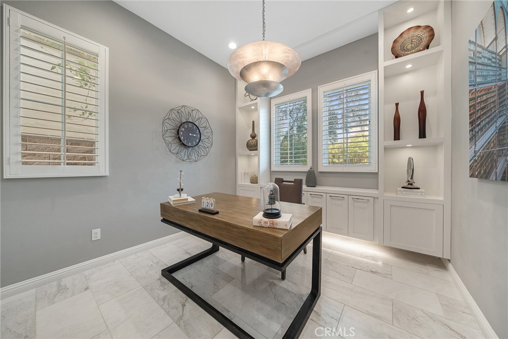 20744 Bur Oak Circle Porter Ranch, CA 91326 - Photo 13 of 28