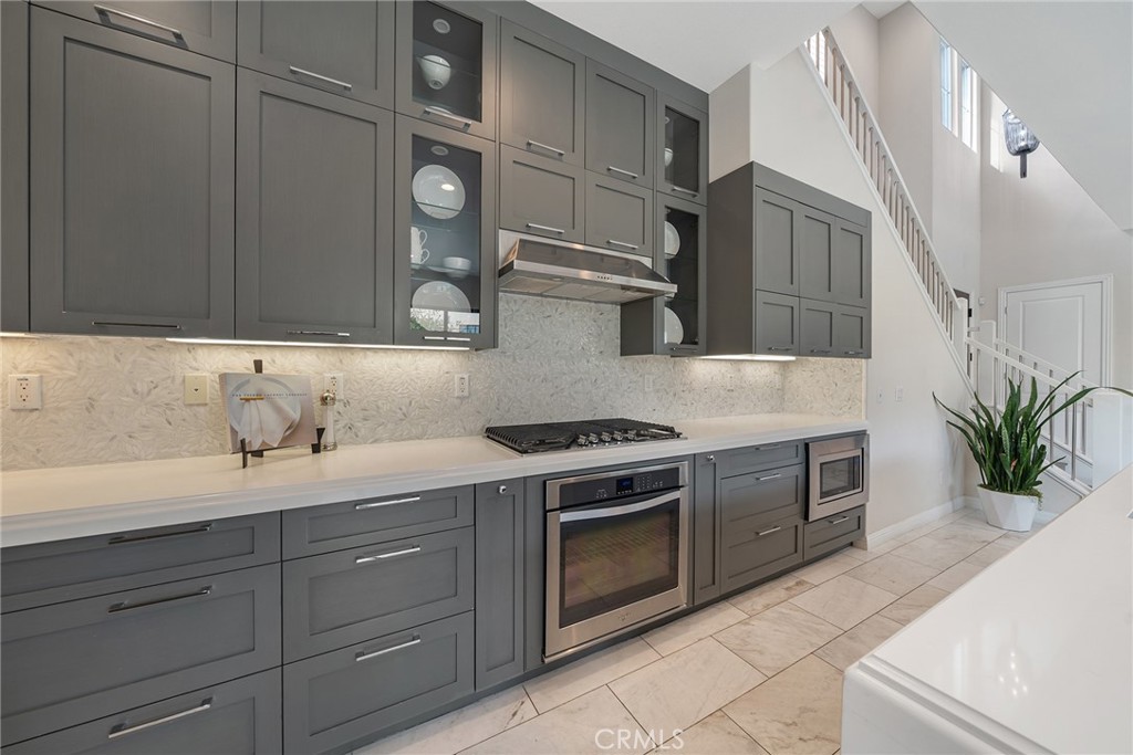 20744 Bur Oak Circle Porter Ranch, CA 91326 - Photo 10 of 28