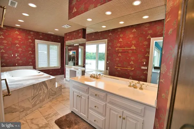 $1,274,900 | 712 Riverside Pines Court, Salisbury, MD 21801