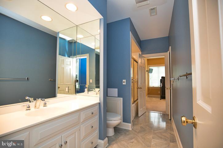 712 Riverside Pines Court Salisbury, MD 21801 - Photo 59 of 94 One of the Full baths attached to a bedroom