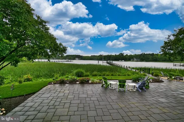 $1,274,900 | 712 Riverside Pines Court, Salisbury, MD 21801