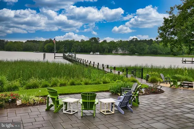 $1,274,900 | 712 Riverside Pines Court, Salisbury, MD 21801