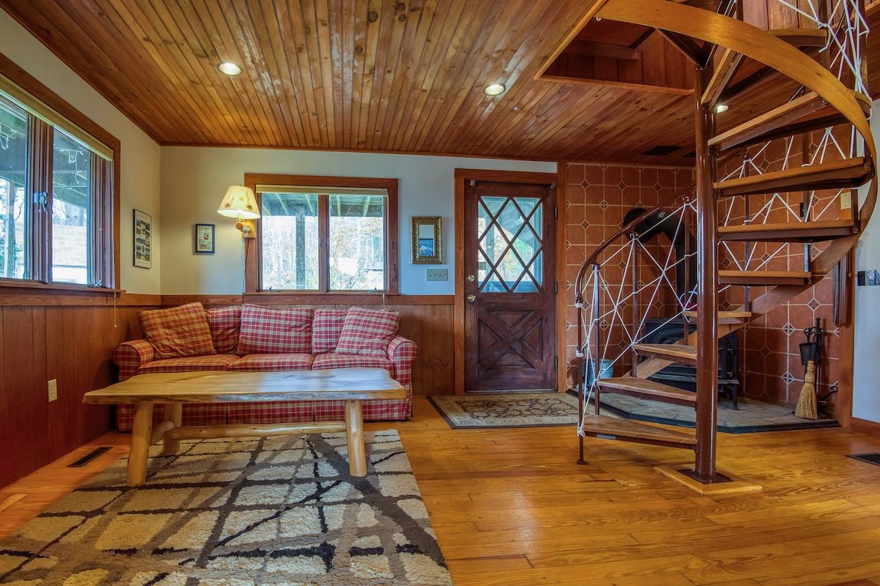 284 Tin Mine Road Jackson, NH 03846 - Photo 16 of 34