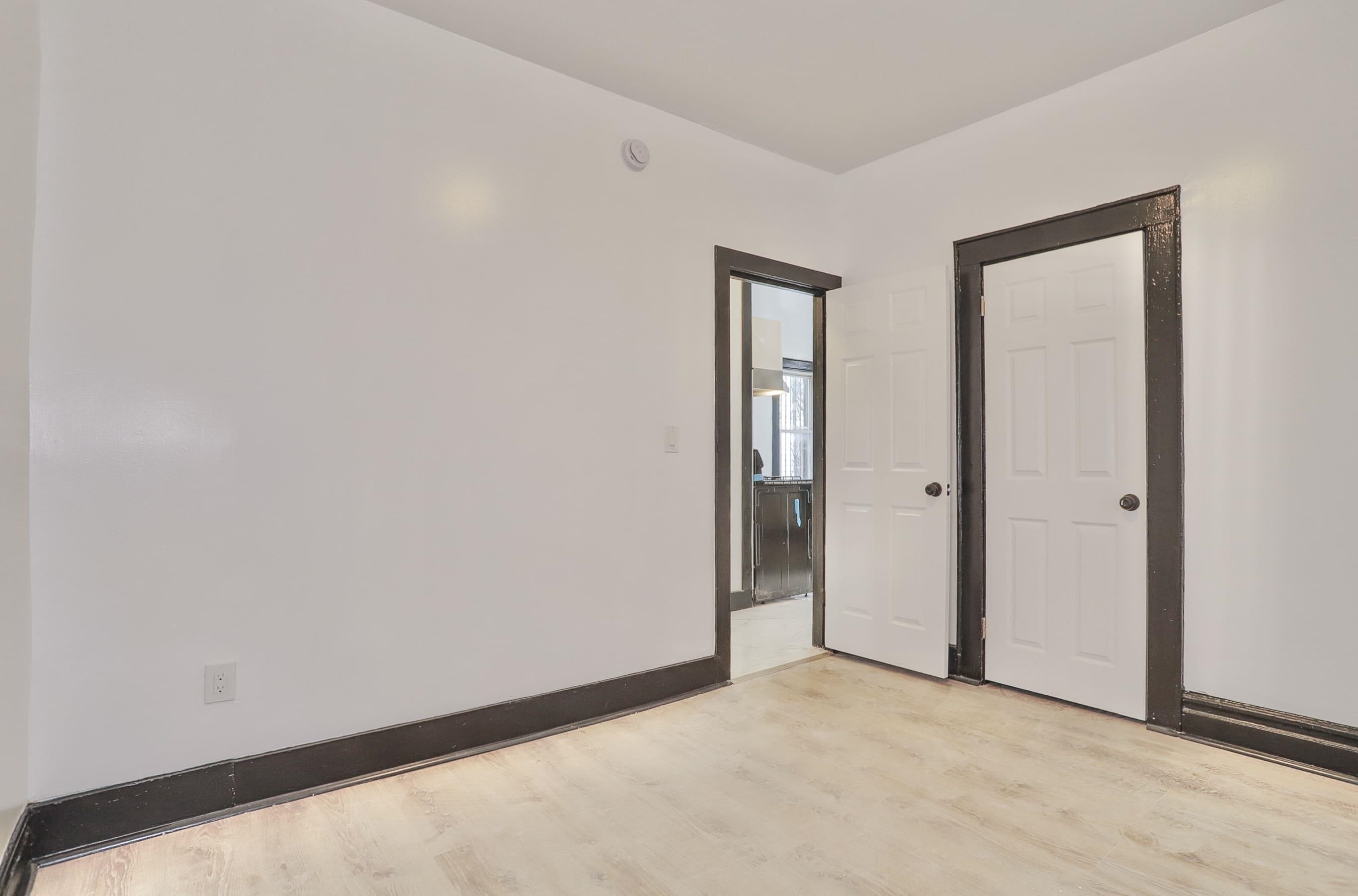 445 South 15th Street Newark, NJ 07103 - Photo 20 of 41 a view of an empty room and closet area