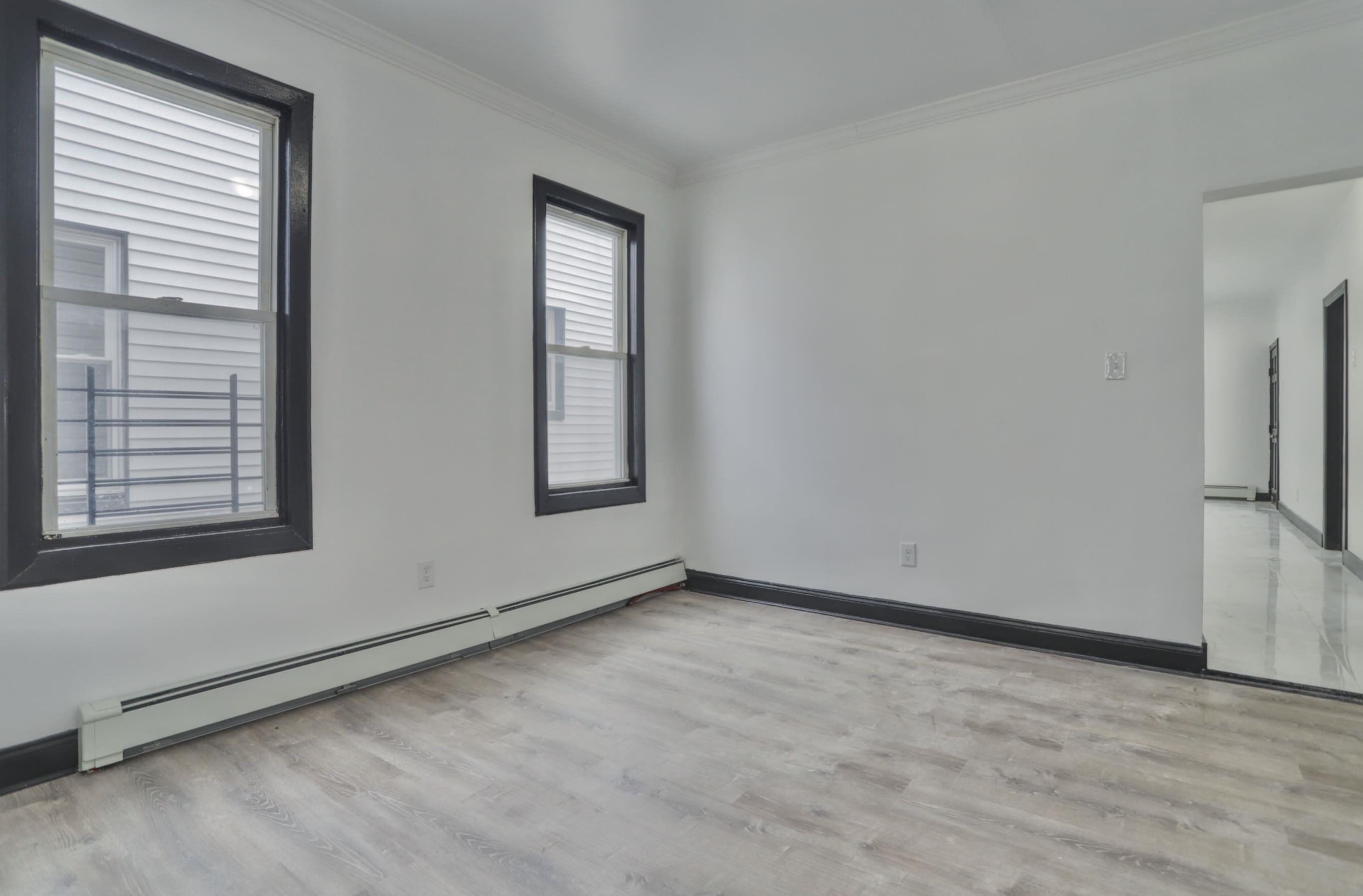 445 South 15th Street Newark, NJ 07103 - Photo 30 of 41 an empty room with windows