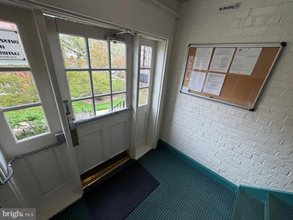 $1,675 | 430 North Armistead Street, Unit 103, Alexandria, VA 22312