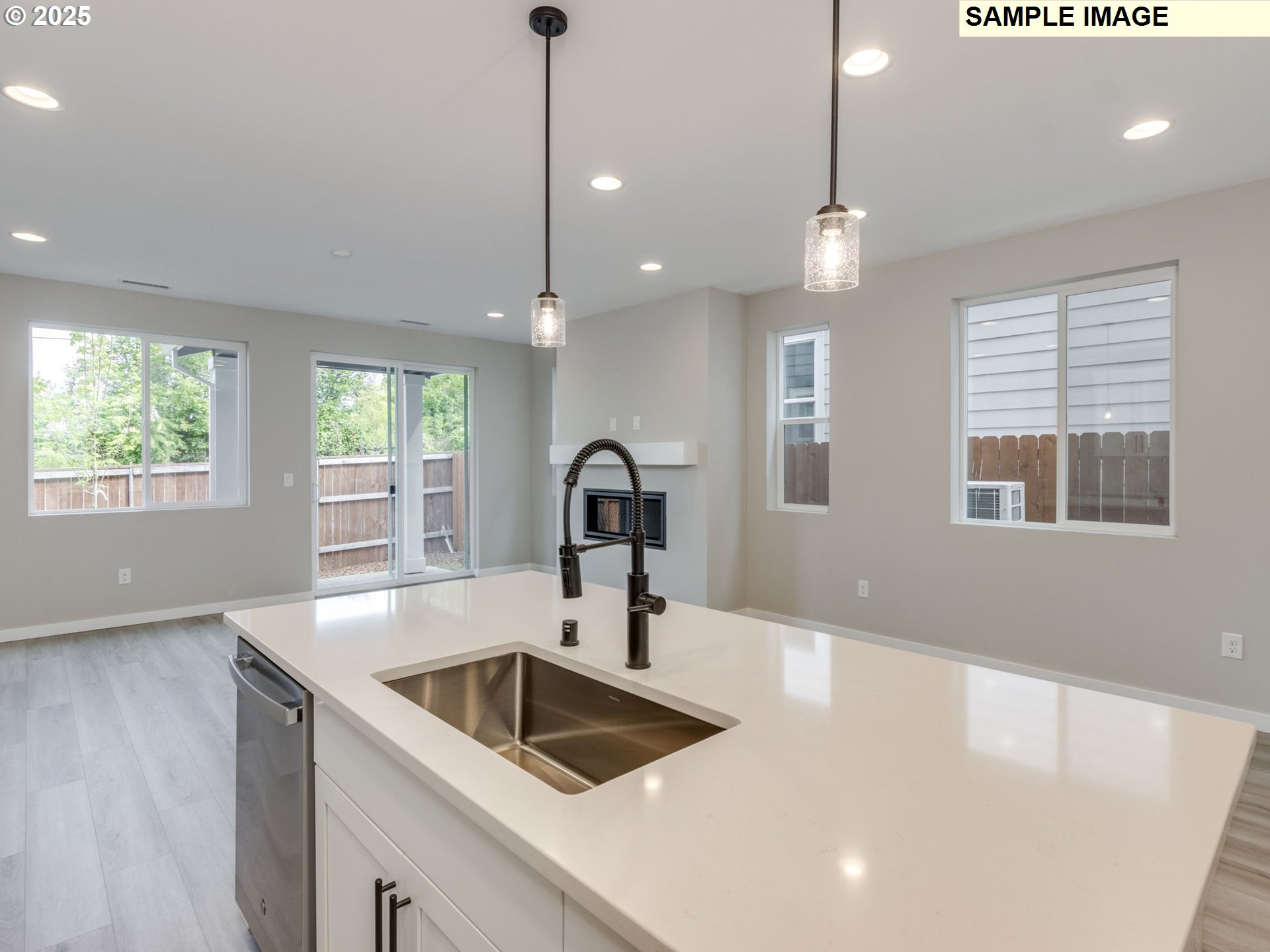 928 Northwest 178th Street Ridgefield, WA 98642 - Photo 7 of 33 Gallery Image 7