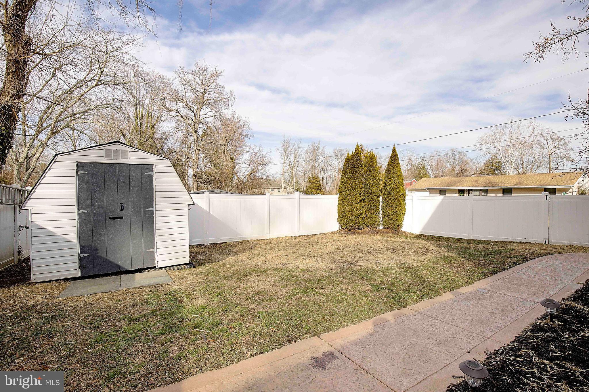 3325 Cedar Drive Edgewater, MD 21037 - Photo 12 of 19 Shed w/Electric
