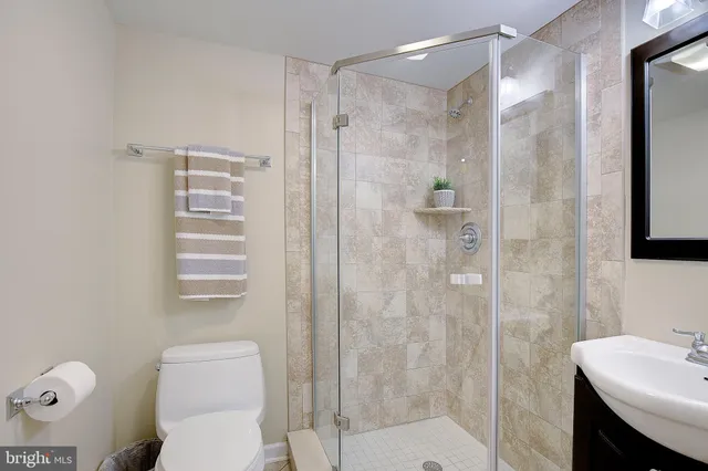 $759,900 | 3325 Cedar Drive, Edgewater, MD 21037