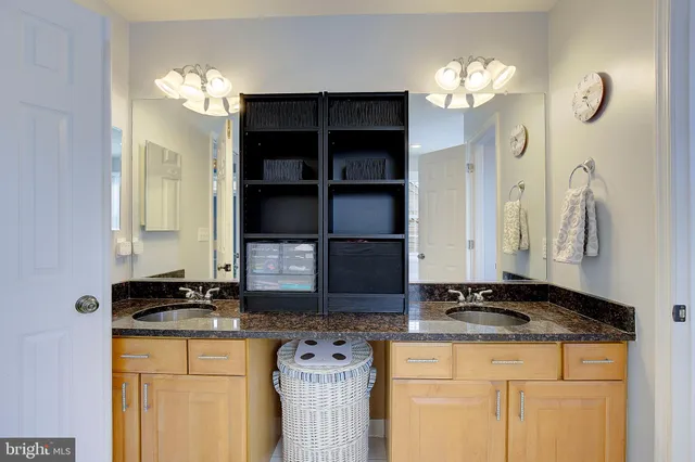 $759,900 | 3325 Cedar Drive, Edgewater, MD 21037