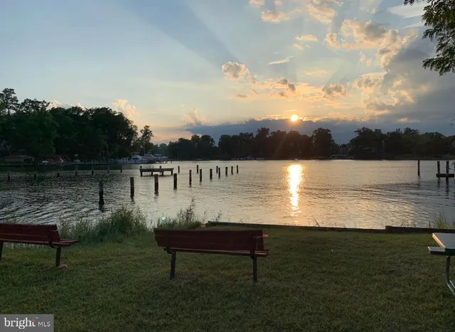 $759,900 | 3325 Cedar Drive, Edgewater, MD 21037